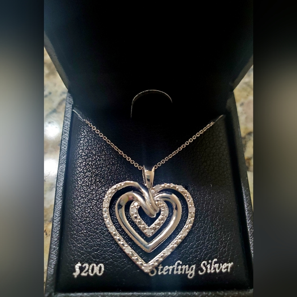 Diamond and Sterling Silver Pendant Graduated open hearts